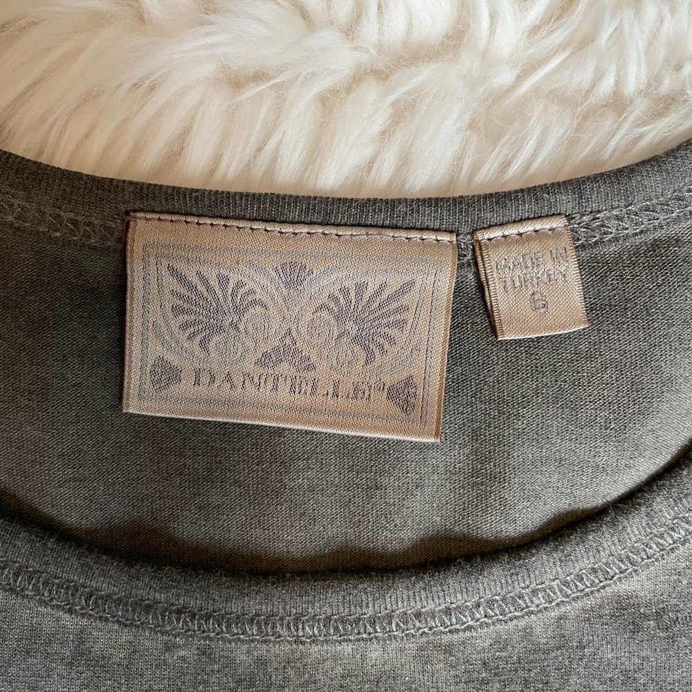 Dantelle Grey Raglan Ruffle Top - Picture 5 of 5